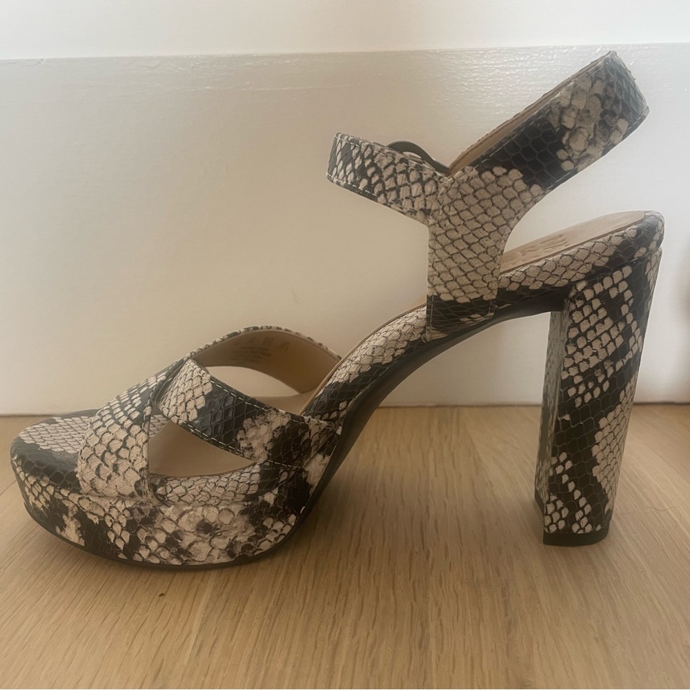 Naturalizer Black and Cream Heels with Chunky Platform